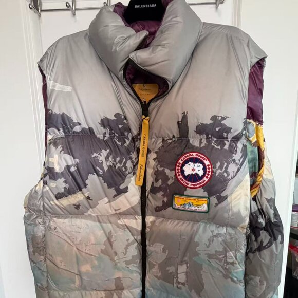 Canada Goose x NBA x KidSuper Studios Reversible Vest - Picture 1 of 6